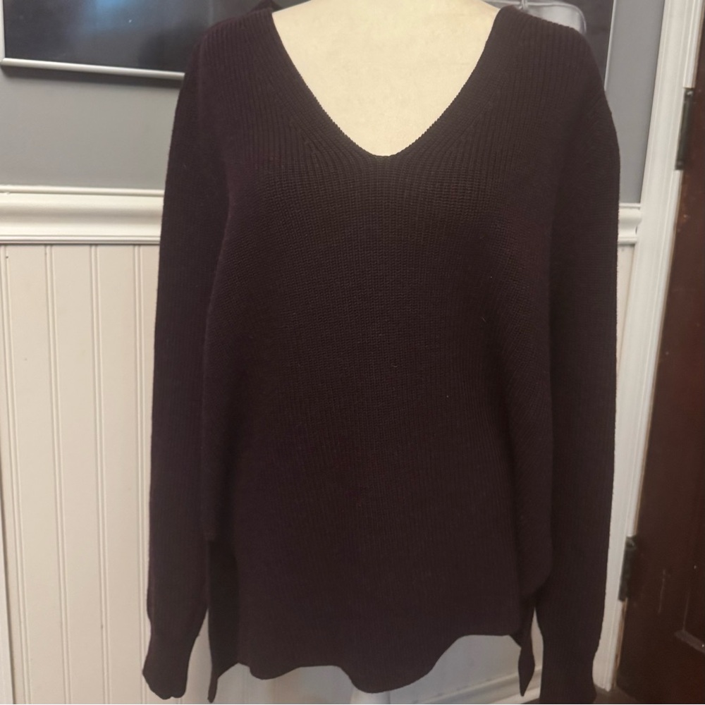 Athleta Burgundy Merino Wool Blend Tunic V Neck Sweater Size Large